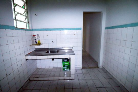Cozinha de casa à venda com 1 quarto, 47m² em Parada de Lucas, Rio de Janeiro