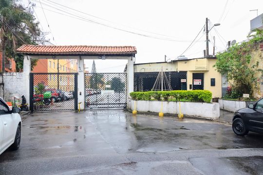 Fachada de apartamento à venda com 2 quartos, 54m² em Vila Cruzeiro, São Paulo