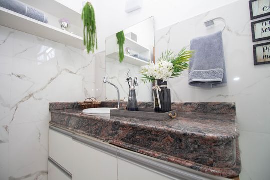 Banheiro da Suíte de casa à venda com 4 quartos, 280m² em Vicente Pires , Brasília