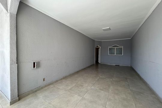 Garagem de casa à venda com 4 quartos, 280m² em Vicente Pires , Brasília