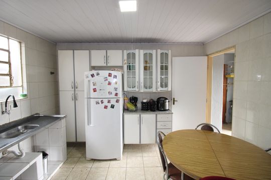 Cozinha de casa à venda com 3 quartos, 500m² em Itaquera, São Paulo