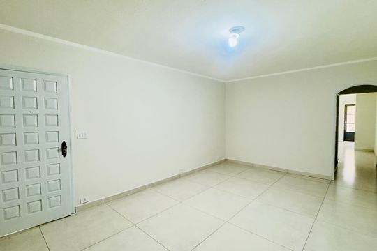 Sala de casa à venda com 3 quartos, 195m² em Jardim Santa Mena, Guarulhos