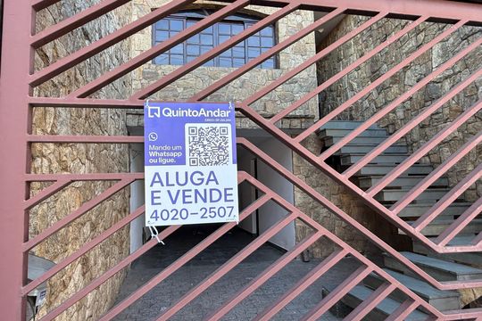 Placa  de casa para alugar com 2 quartos, 180m² em Jardim Paraventi, Guarulhos