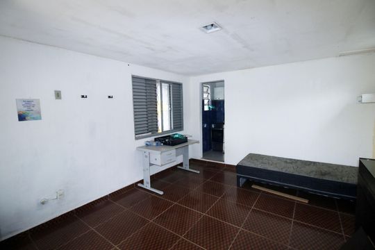 Sala - Quarto de kitnet/studio para alugar com 1 quarto, 20m² em Brás de Pina, Rio de Janeiro