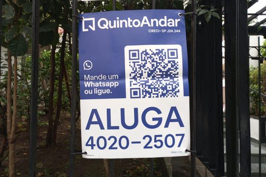 Placa de apartamento para alugar com 3 quartos, 138m² em Liberdade, São Paulo