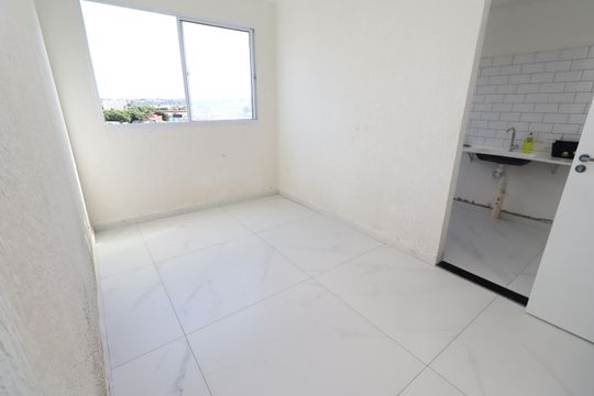 Sala de apartamento para alugar com 2 quartos, 38m² em Jardim das Margaridas, Salvador