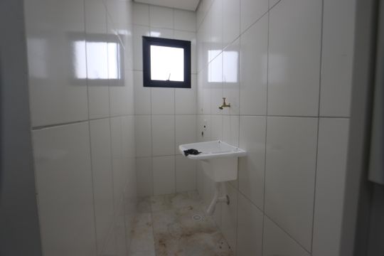 Lavanderia de apartamento para alugar com 2 quartos, 35m² em Parque Santa Madalena, São Paulo