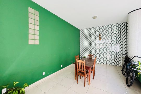 Área comum de apartamento para alugar com 2 quartos, 95m² em Copacabana, Rio de Janeiro