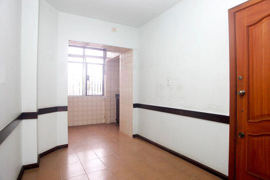 Sala 2 de apartamento à venda com 3 quartos, 71m² em Santana, Porto Alegre