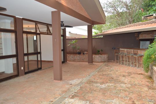 Área externa de casa de condomínio para alugar com 5 quartos, 256m² em Ribeirânia, Ribeirão Preto