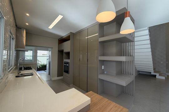 Casa de Condomínio para alugar com 4 quartos, 239m² em Vale Azul, Jundiaí