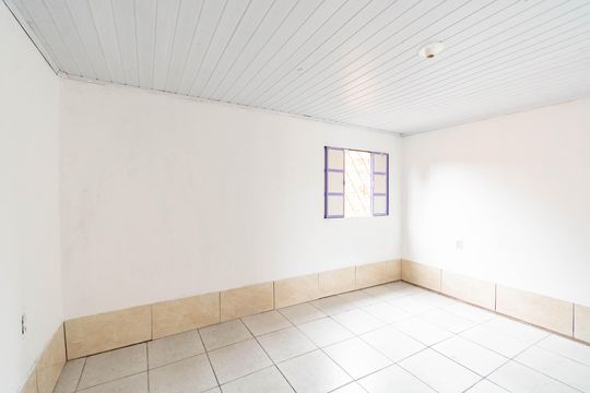 Quarto de casa de condomínio à venda com 1 quarto, 30m² em Niterói, Canoas
