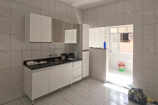 Cozinha de casa para alugar com 3 quartos, 116m² em Marapé, Santos
