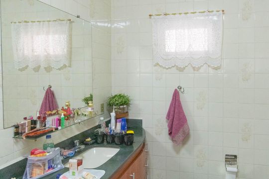 Banheiro da Suíte 1 de casa para alugar com 4 quartos, 500m² em Jardim Novo Campos Eliseos, Campinas