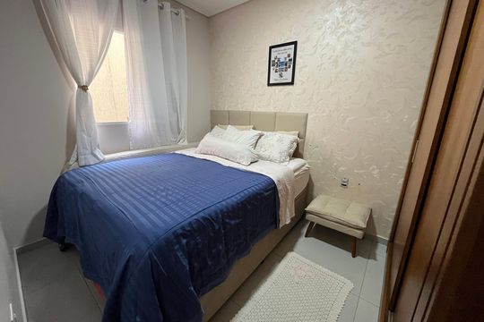 Quarto de apartamento à venda com 2 quartos, 60m² em Vila Vitorio Mazzei, São Paulo