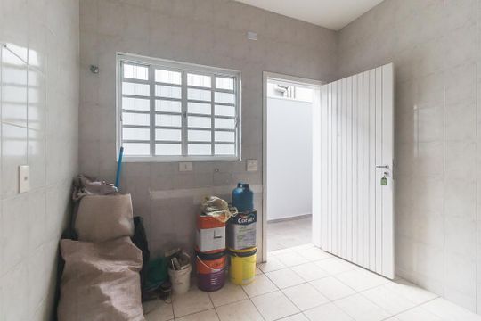 Cozinha de casa para alugar com 1 quarto, 25m² em Vila Oliveira, Mogi das Cruzes