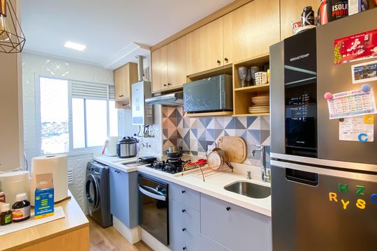 Cozinha  de apartamento à venda com 2 quartos, 46m² em Jardim Brasilia, São Paulo