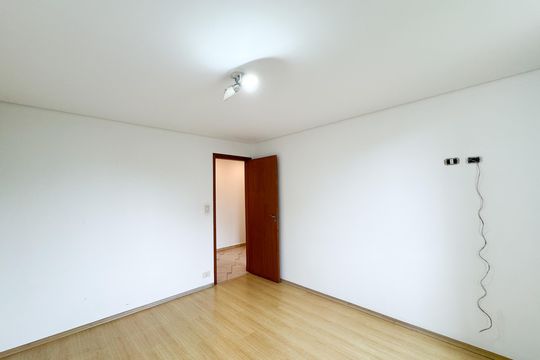 Quarto 2 de apartamento para alugar com 2 quartos, 108m² em Parque Terra Nova, São Bernardo do Campo