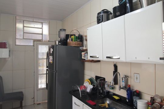 Cozinha de casa à venda com 2 quartos, 368m² em Glória, Belo Horizonte