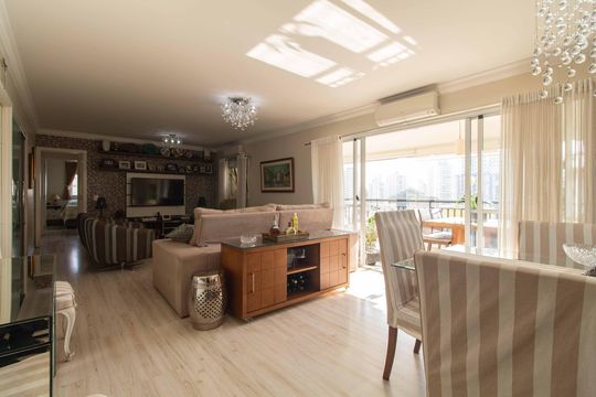 Sala de apartamento à venda com 3 quartos, 146m² em Ipiranga, São Paulo