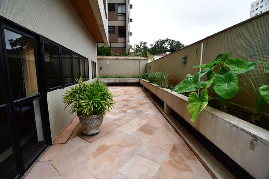 Área comum de apartamento à venda com 1 quarto, 65m² em Cambuí, Campinas
