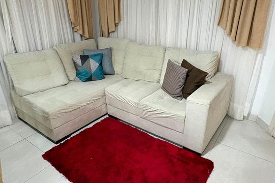 Sala de casa para alugar com 2 quartos, 100m² em Coqueiros, Florianópolis