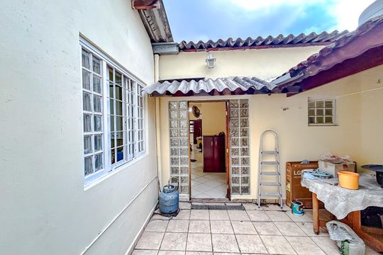 Área externa de casa para alugar com 2 quartos, 145m² em Vila Esperança, São Paulo