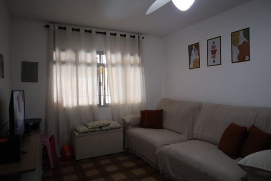 Casa à venda com 3 quartos, 120m² em Cupecê, São Paulo