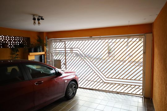 Área externa de casa à venda com 3 quartos, 120m² em Cupecê, São Paulo