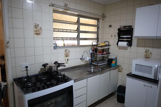 Cozinha de casa à venda com 3 quartos, 120m² em Cupecê, São Paulo