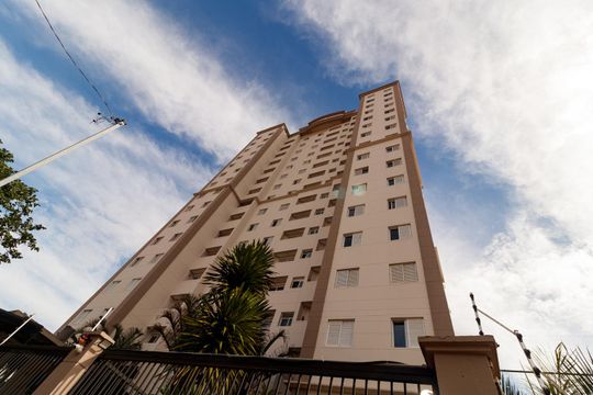 Fachada de apartamento à venda com 2 quartos, 51m² em Vila Mazzei, São Paulo