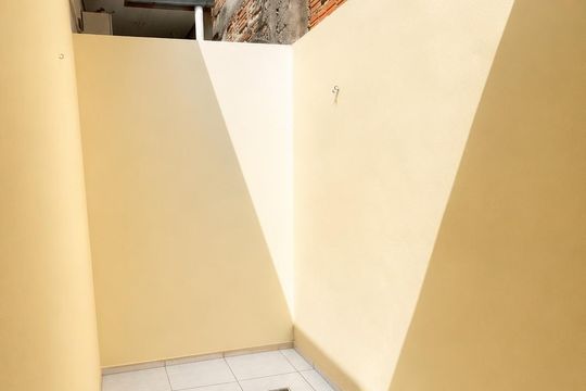 Varanda de casa de condomínio para alugar com 1 quarto, 39m² em São José, Porto Alegre