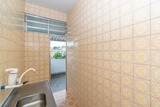 Cozinha de apartamento à venda com 1 quarto, 50m² em Brás de Pina, Rio de Janeiro