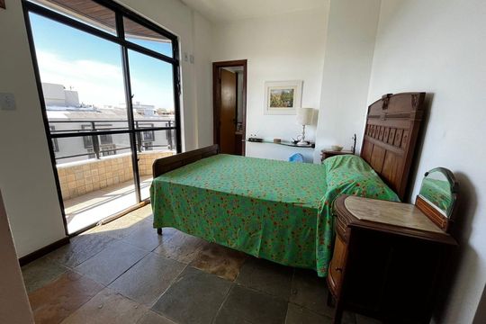 Suíte 2 de apartamento para alugar com 3 quartos, 185m² em Ogiva, Cabo Frio