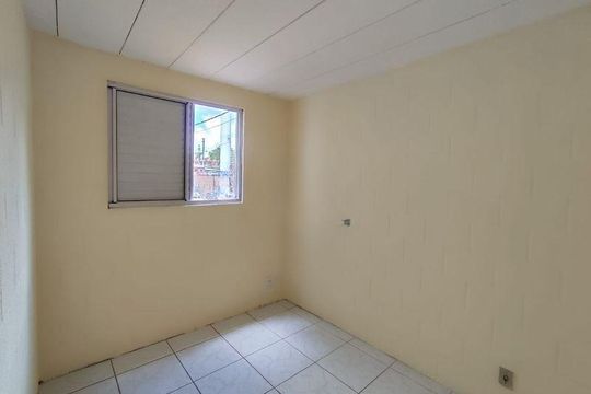 Quarto 2 de apartamento para alugar com 2 quartos, 45m² em Pinheiro, São Leopoldo