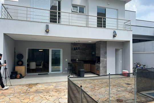Casa de Condomínio à venda com 4 quartos, 285m² em Jardim Sao Marcos, Valinhos