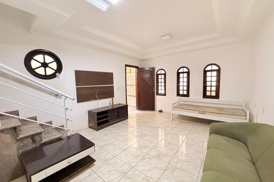 Casa à venda com 3 quartos, 200m² em Parque Cidade Jardim II, Jundiaí