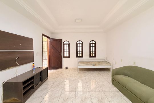 Sala de casa à venda com 3 quartos, 200m² em Parque Cidade Jardim II, Jundiaí