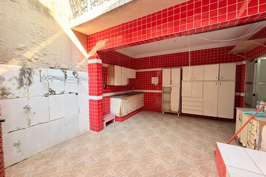 Quintal com churrasqueira de casa à venda com 3 quartos, 200m² em Parque Cidade Jardim II, Jundiaí