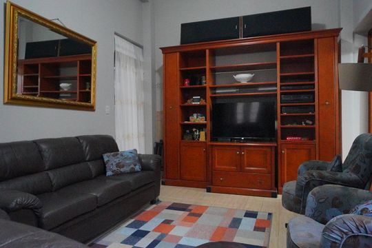 Casa para alugar com 4 quartos, 200m² em Moinhos de Vento, Porto Alegre