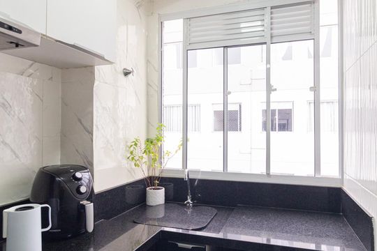 Cozinha e Área de Serviço de apartamento à venda com 2 quartos, 43m² em Jardim do Lago, Osasco