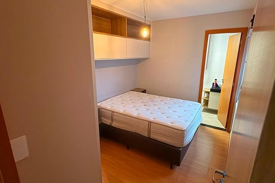 Quarto 2 de apartamento para alugar com 2 quartos, 55m² em Jardim Nova Europa, Campinas