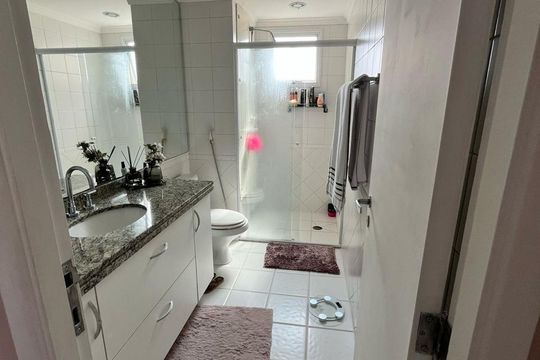 Banheiro de apartamento à venda com 4 quartos, 117m² em Jardim Lar Sao Paulo, São Paulo