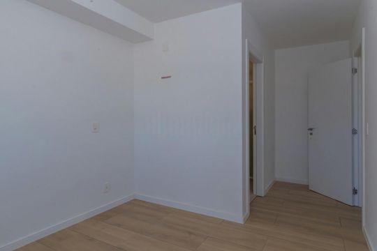 Quarto  de apartamento para alugar com 1 quarto, 43m² em Petrópolis, Porto Alegre