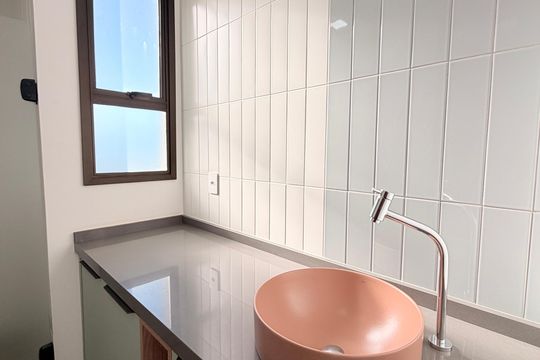 Banheiro da Suíte de apartamento para alugar com 1 quarto, 75m² em Centro, Jundiaí
