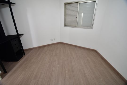 Quarto de apartamento para alugar com 1 quarto, 57m² em Vila Itapura, Campinas