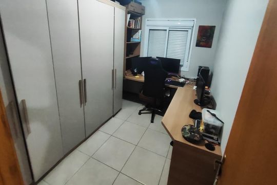 Quarto de casa de condomínio para alugar com 2 quartos, 48m² em Formoza, Alvorada