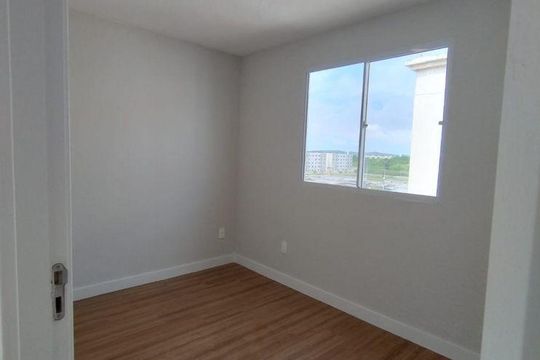 Quarto 2 de apartamento para alugar com 2 quartos, 49m² em Restinga, Porto Alegre