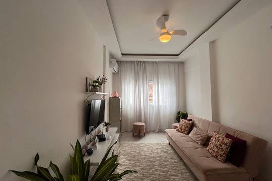 Sala de apartamento à venda com 2 quartos, 66m² em Ipanema, Rio de Janeiro