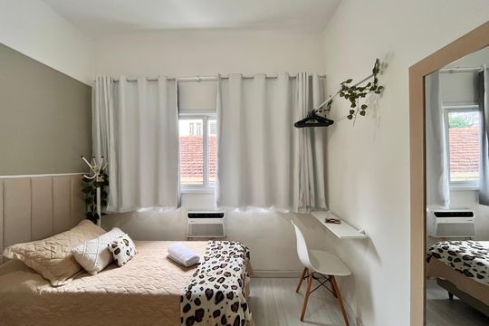 Suite de apartamento à venda com 2 quartos, 66m² em Ipanema, Rio de Janeiro